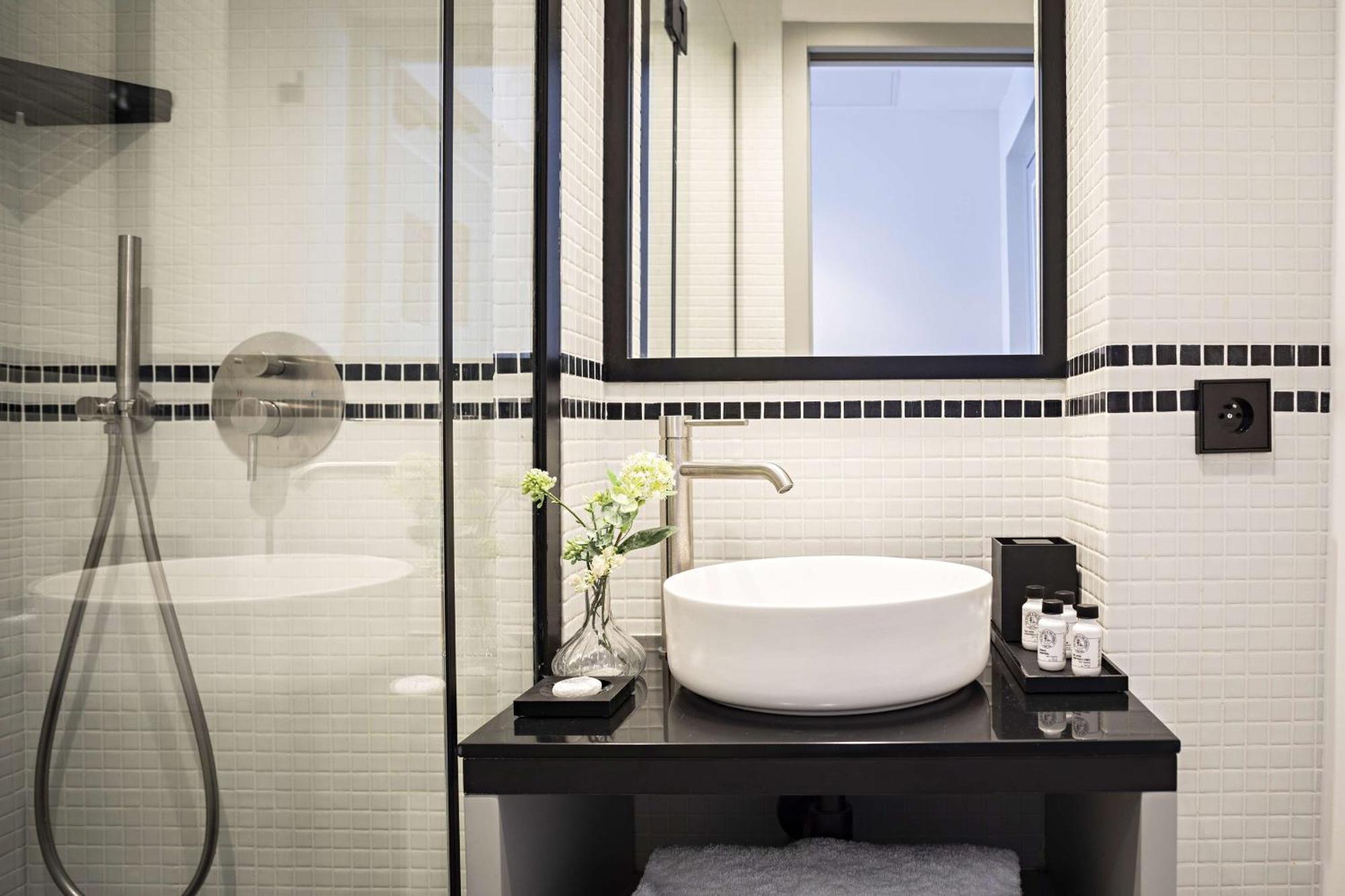 Best Western Premier The Blake Paris Gare Saint Lazare Exteriör bild